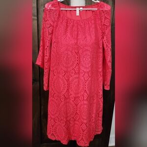 Preowned Tacera, size large,‎ women's lace dress